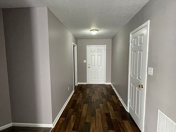 4th image of 11119 Steelewater Ct