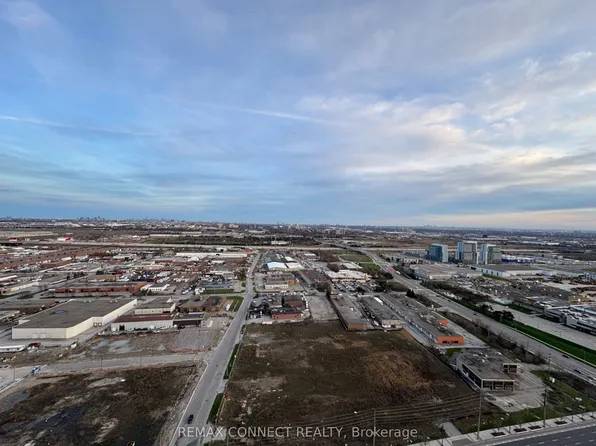 2920 Highway 7 Rd #3301, Vaughan, ON L4K 0H8
