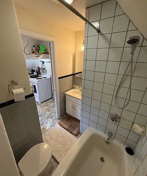 30 Seattle St #3 — Photo 6