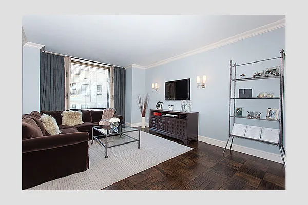 Sold by Stribling | media 1