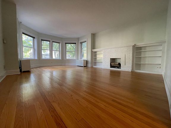 2nd image of 3528 N Bosworth Ave #1