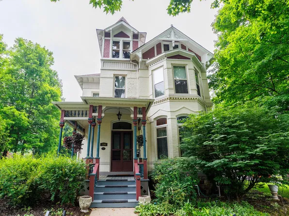 314 N Division St, Marshall, MI 49068