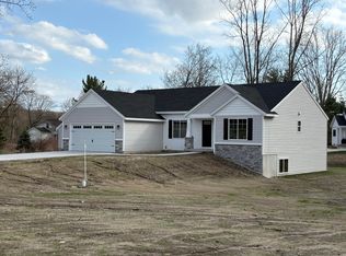 7884 Cannonsburg Rd, Rockford, MI