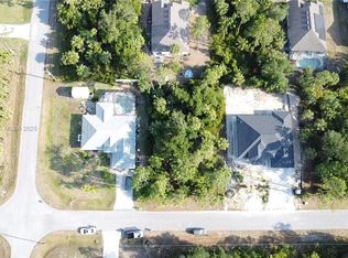 2 Vivian Rd, North Pt, FL 34288