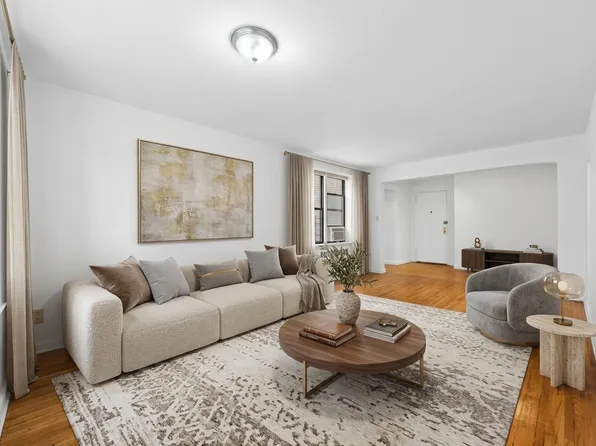 1180 Ocean Parkway image 1 of 21