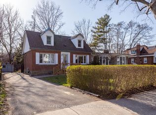 17 Thorndale St N, Hamilton, ON L8S3K5