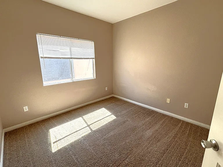 9815 Havasupai Ave — Photo 17