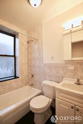 Rented by Oxford Property Group | media 11