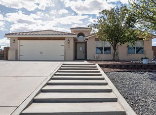 707 Bulb Ct NE, Rio Rancho, NM 87124