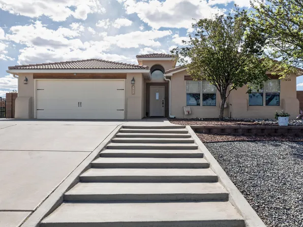 707 Bulb Ct NE, Rio Rancho, NM 87124