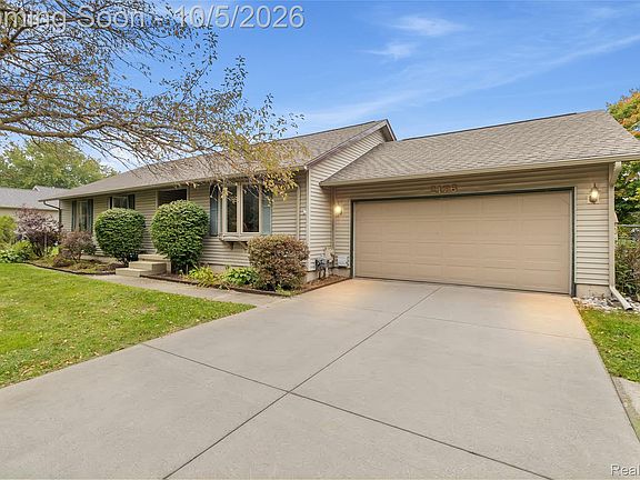 3rd image of 2176 Oak Shade Dr
