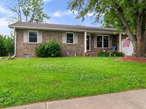 8766 Arcadia Dr, Newburgh, IN 47630