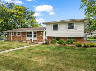 43 Carnation St, Dyer, IN 46311