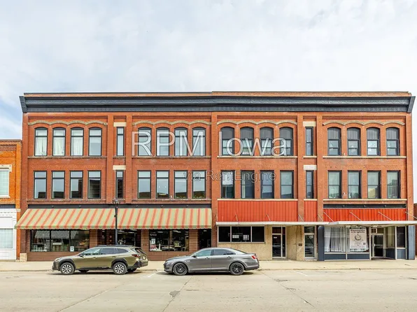 1214 2nd St #2, Perry, IA 50220
