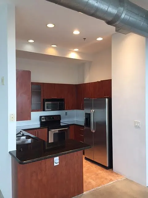 1 bed, 862 sqft, $2,900 — Photo 3