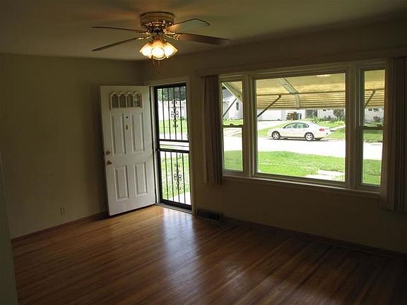 4th image of 316 Renrose Ave