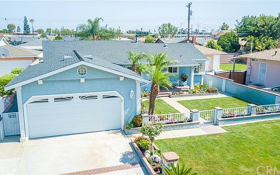 3rd image of 10531 Destino St