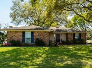 7438 Knob Hill Ave, Pasadena, TX 77505