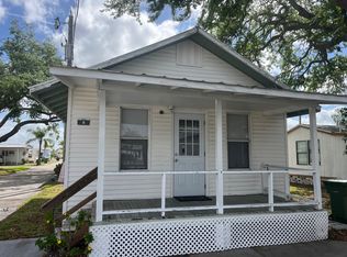 2800 Manatee Ave E #10, Bradenton, FL 34208