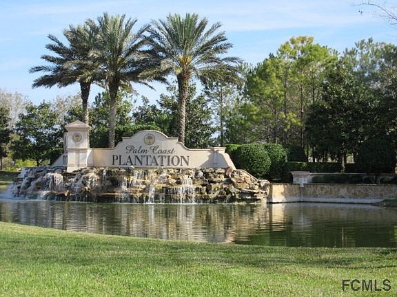 3rd image of 162 S Riverwalk Dr