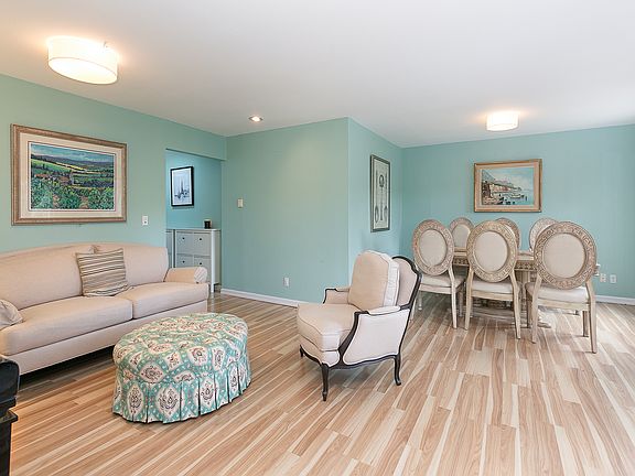 4th image of 10506 NE 32nd Pl APT G303