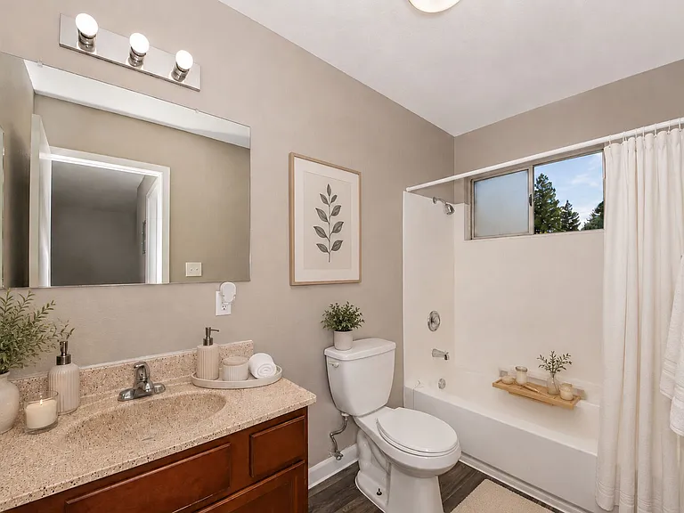 Rancho Terrace — Photo 10