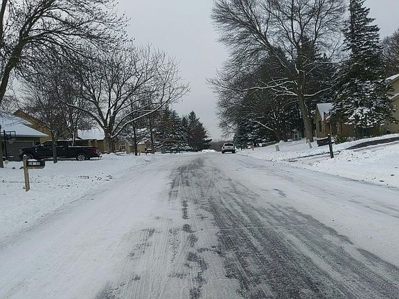 5th image of 14840 43rd Ave N