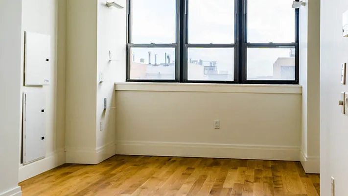 Rented by Nooklyn NYC LLC | media 9