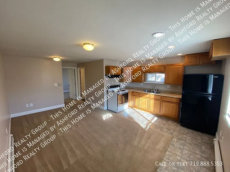 511 1/2 Swope Ave — Photo 8