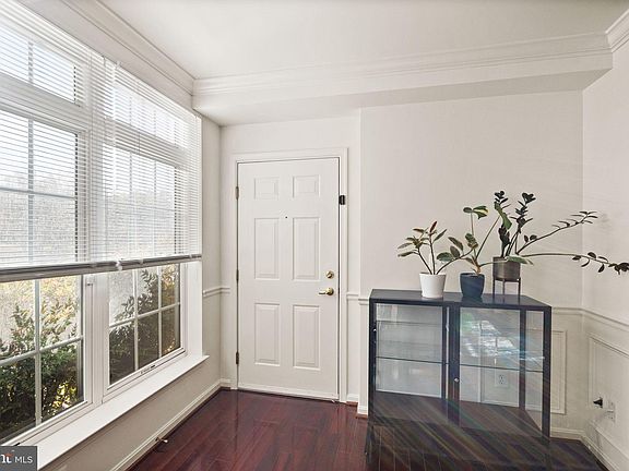 4th image of 4585 Whittemore Pl #1221