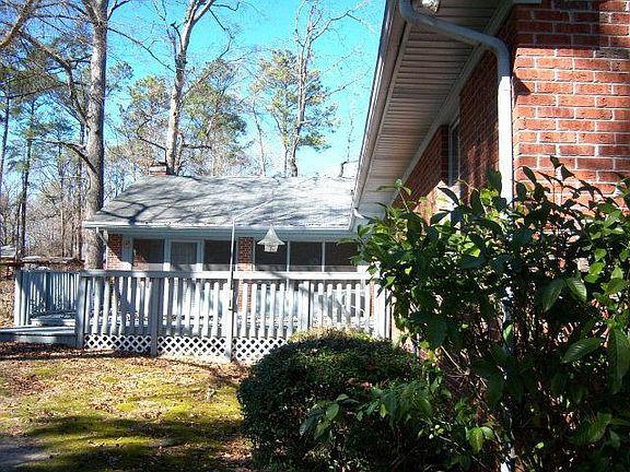 4th image of 2416 English Squire Dr