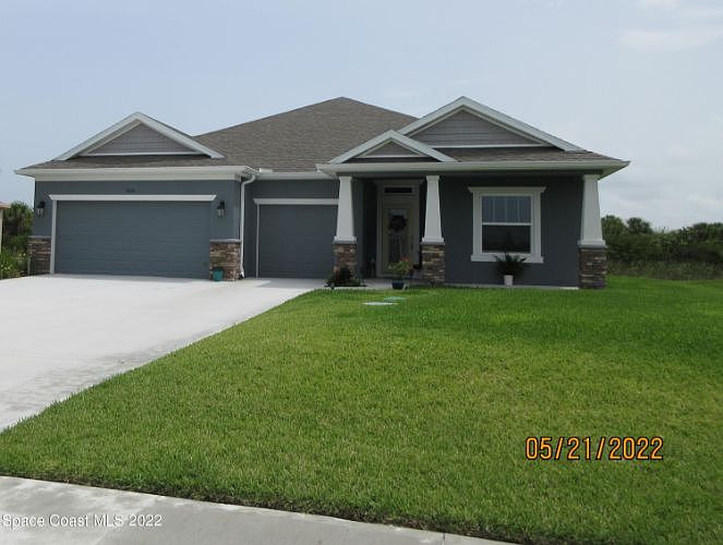 1st image of 8336 Laguna Cir