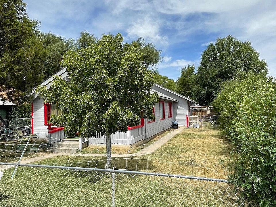 102 W Rochester Ave, Saratoga, WY 82331 MLS 20234128 Zillow