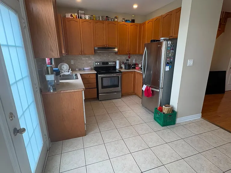 34 Pefferlaw Cir — Photo 7