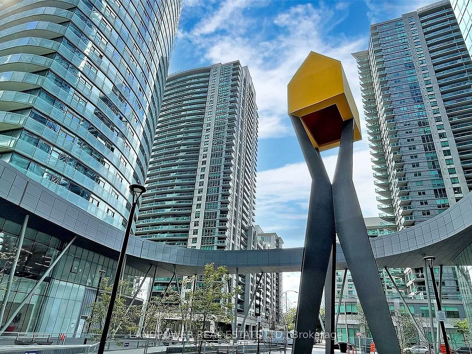 2 bed, $2,800 — Photo 2
