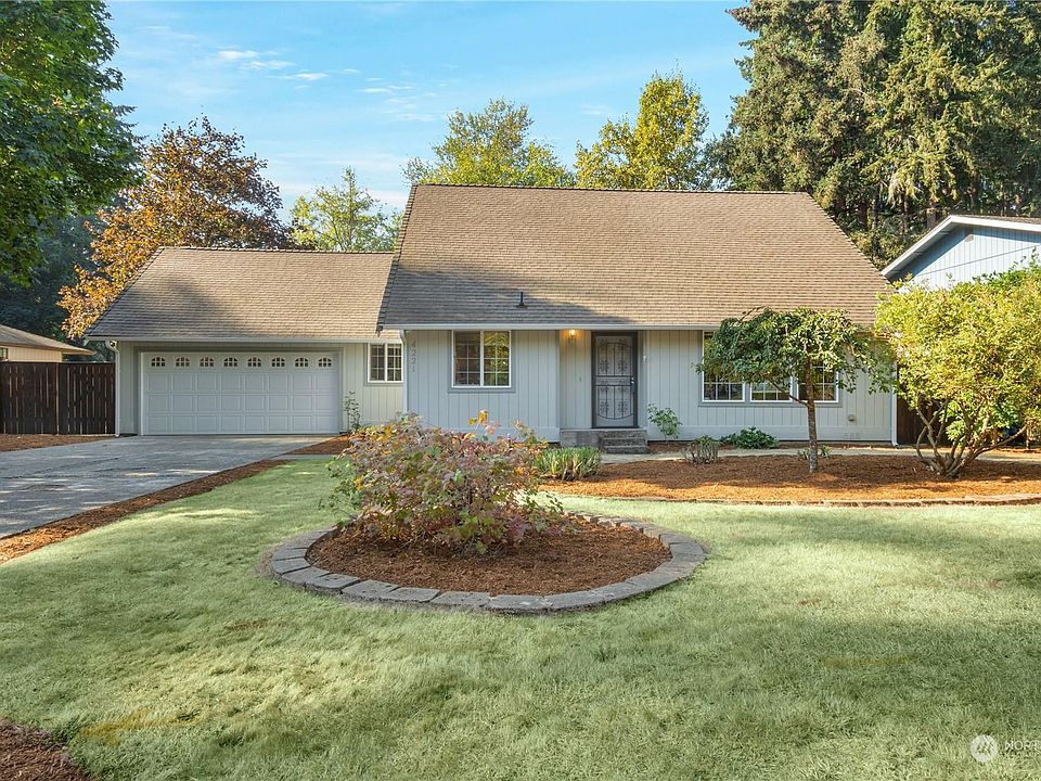 1st image of 4221 Glen Terra Dr SE