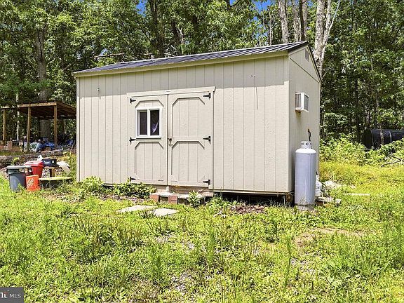 5th image of 464 Belle Hollow Estates Rd