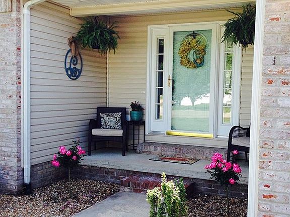 2nd image of 1008 Deana Dr