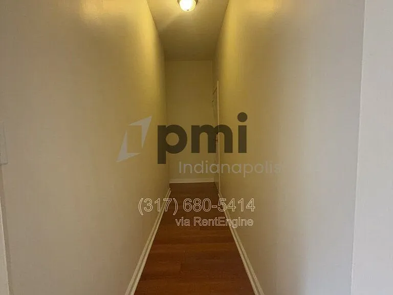 Indy Downtown Colonial Apartments — Photo 68