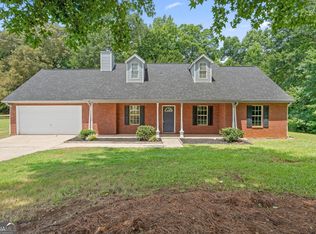169 Meadow View Dr, Jackson, GA 30233