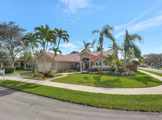 12644 SW 8th Ct, Fort Lauderdale, FL 33325