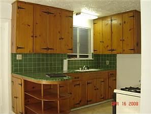 1st image of 401 Hackberry Ln