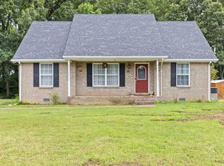 149 Cora St, Portland, TN 37148