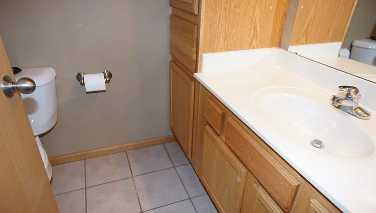 6720 Fairhaven Rd — Photo 10