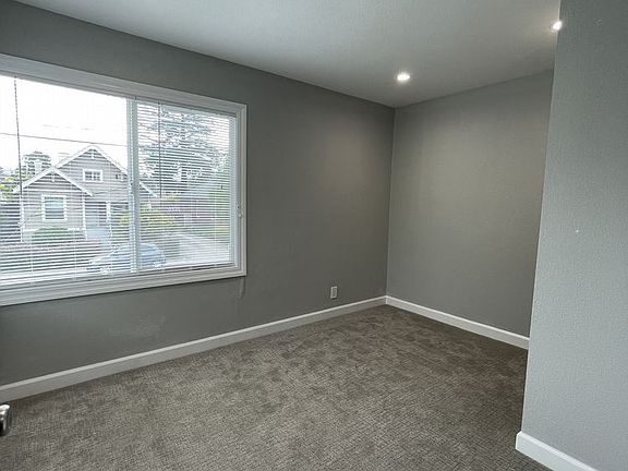 5th image of 336 N Ellsworth Ave #0