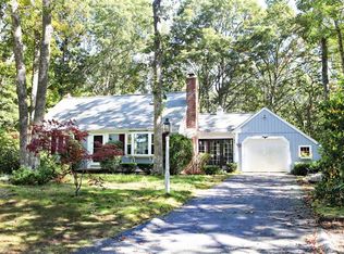 4 Pond View Dr, Sandwich, MA 02563