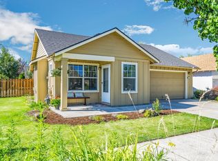 3314 SW Indian Pl, Redmond, OR 97756