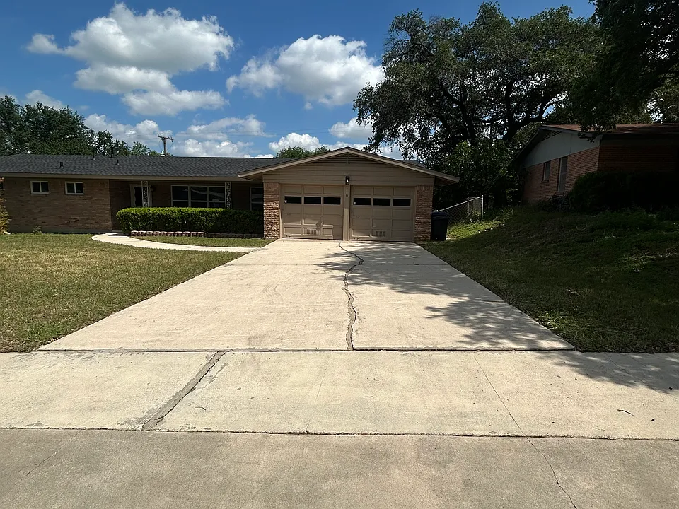 110 Northaven Dr