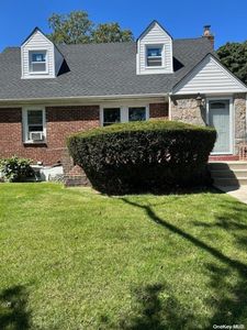 114-108 231st Street, Cambria Heights, NY, 11411