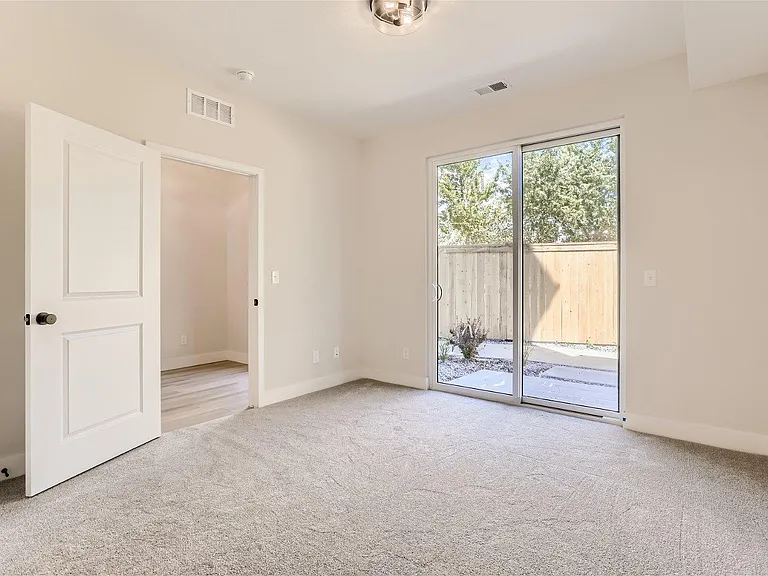 5350 Carr St #E — Photo 10